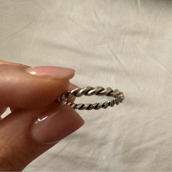 PANDORA | Twisted Rope Stackable Ring - Picture 2 of 5